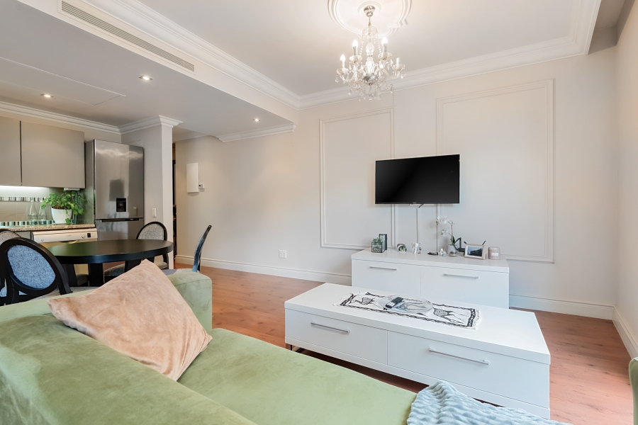 1 Bedroom Property for Sale in Green Point Western Cape